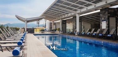 Piscina Hotel Villa Varadero en Puerto Vallarta