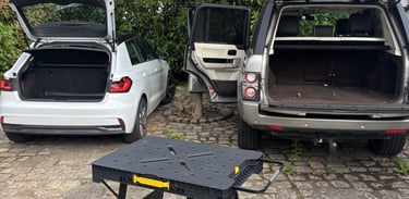 voiture ouverte pour nettoyage 