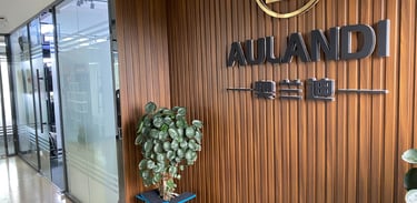 aulandi duffel bag Product Showroom