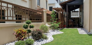 Side garden with stone landscaping and timber pergola – Yie Yang Landscape, Malaysia