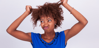 Comment faire un big chop sur cheveux crépus