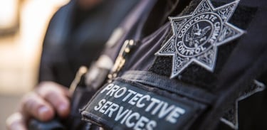 protective service vest photo