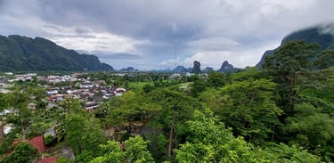 thailand phang nga wat tham ta pan