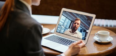 consulta legal online rápida y segura con Stangl abogados en Málaga