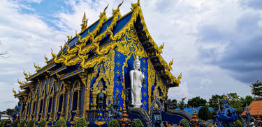 Wat Rong Suea Ten - Blue Temple - Chiang Rai