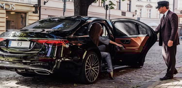 Antalya airport chauffeur service luxury vehicle