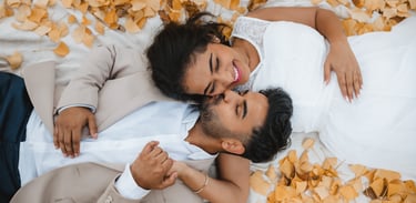 hochzeitspaar in bad nauheim im kurpark
