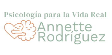 Logotipo de Annette Rodríguez para Psicología para la Vida Real con un corazón abrazando un cerebro