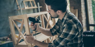 création mobilier sur mesure bois de Paulownia