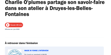 interview radio de la créatrice Charlie O'Plumes sur Ici Auxerre