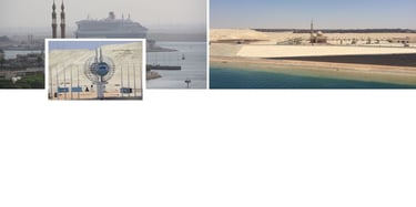 Vista do Canal de Suez durante travessia de navio de cruzeiro, com margens áridas e céu claro ao fundo.