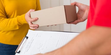 Entregas personalizadas mano a mano. Servicio Hand Carrier