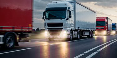 transporte de carga terrestre con camión de caja seca