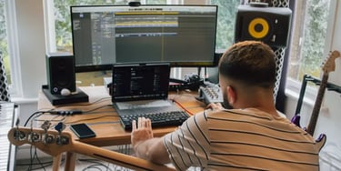 Como ganhar dinheiro com música — guia completo para músicos
