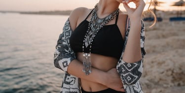 opera-necklace