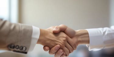 Imagem institucional para card de landing page de escritório de advocacia – Direito do Trabalho. Ce