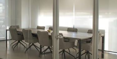 Ufficio interno Milano Trading srl importazione arredo