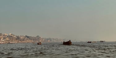 Evening Boat Ride Assi Ghat to Manikarnika Ghat & Ganga Aarti