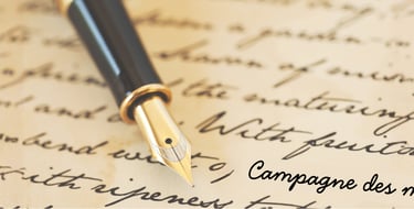 slylo sur une feuille manuscrite