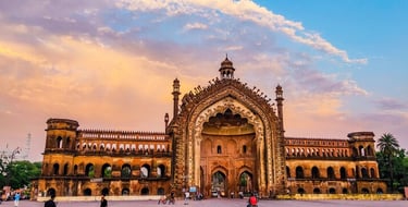 Prayagraj to Lucknow cabs