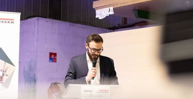 speeker conférence