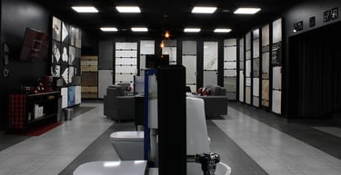 Imagen panorámica de Porcelanatos en el interior de Zeramiq en Los Palos Grandes Caracas