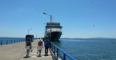 vista do navio ancorado em puntarenas costa rica
