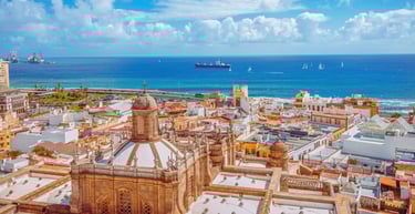 foto de uma linda vista da cidade de las palmas em gran canaria