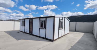 casa prefabricada con pannel Sándwich y Hierro Galvanizado