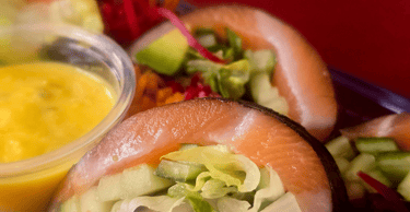 SR5 Fresh Diet Roll $19.99 - no rice, salmon avocado, cucumber, carrot, beet, lettuce