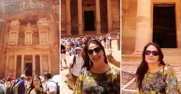 Autora contemplando o Tesouro de Petra, capturando a grandiosidade da estrutura.