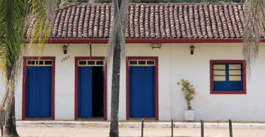 Casa Histórica no Centro Histórico de Brumal, distrito histórico de Santa Barbara, MG