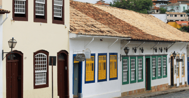 Casas com arquitetura barroca na cidade turistica de São João del Rei, MG