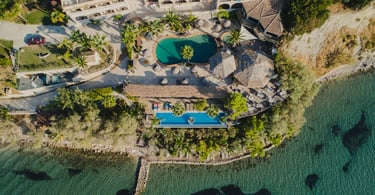 Gloria Maris Hotel Suites and Villa location layout map room size hotel size boat rental