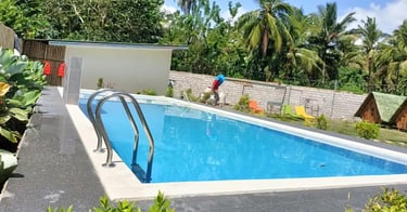 Kolam Reenang outdor yang indah dan menyejukan mata