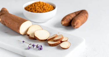 Ñame silvestre cortado, alimento que enriquece la dieta de mujeres en menopausia