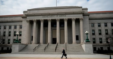 Con el fin del cierre aprobado y firmado se reanudan las actividades laborales en el gobierno