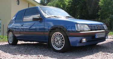 Peugeot 205 GTI miami 1990 avec jantes expi narrow