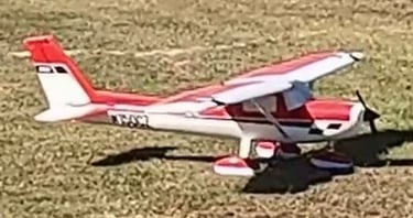 Chuck P Cessna 150 (2)