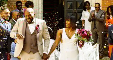 Mariage France, sortie de Mairie des mariés