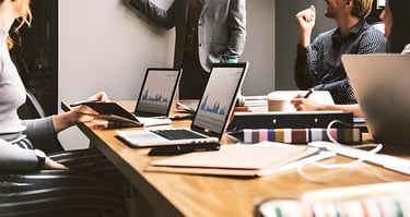 Recruter des experts en IA pour assurer la formation interne