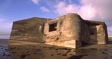 Les ruines des blockhaus sur les plages Landaises