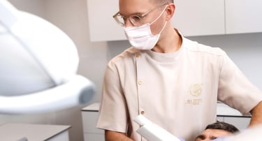 Profesionalūs verslo, linkedin portretai, kadrai odontologijos klinikoms Vilniuje Kaune, asmeninis įvaizdis