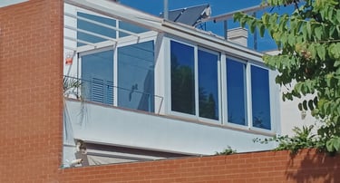 Lucernario, Persiana techo y elevables en casa unifamiliar.