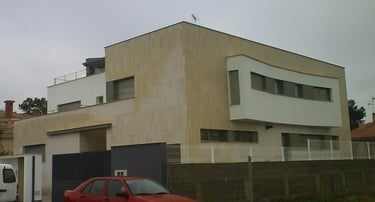 Casa unifamiliar aislada de nueva construcción