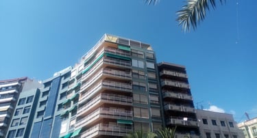 Gran Cerramiento de terraza en ático con Techo deslizante y Plegables. 