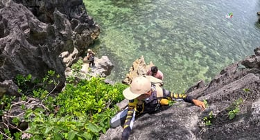 Rock climbing in Minalagos Island