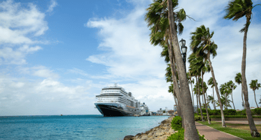 NAVIO ANCORADO EM ARUBA