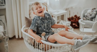 Familiefotosessie in Utrecht: Prachtige momenten vastgelegd door een ervaren familiefotograaf. 