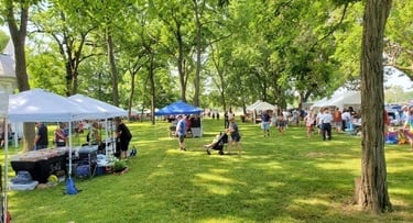 vendor row